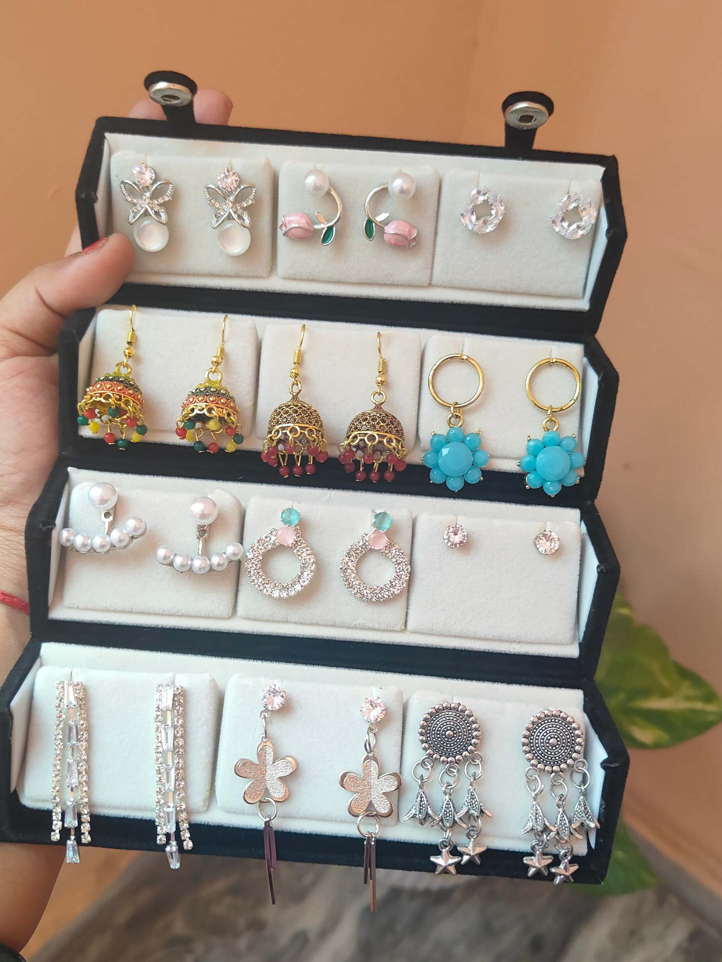 12 pairs earrings box