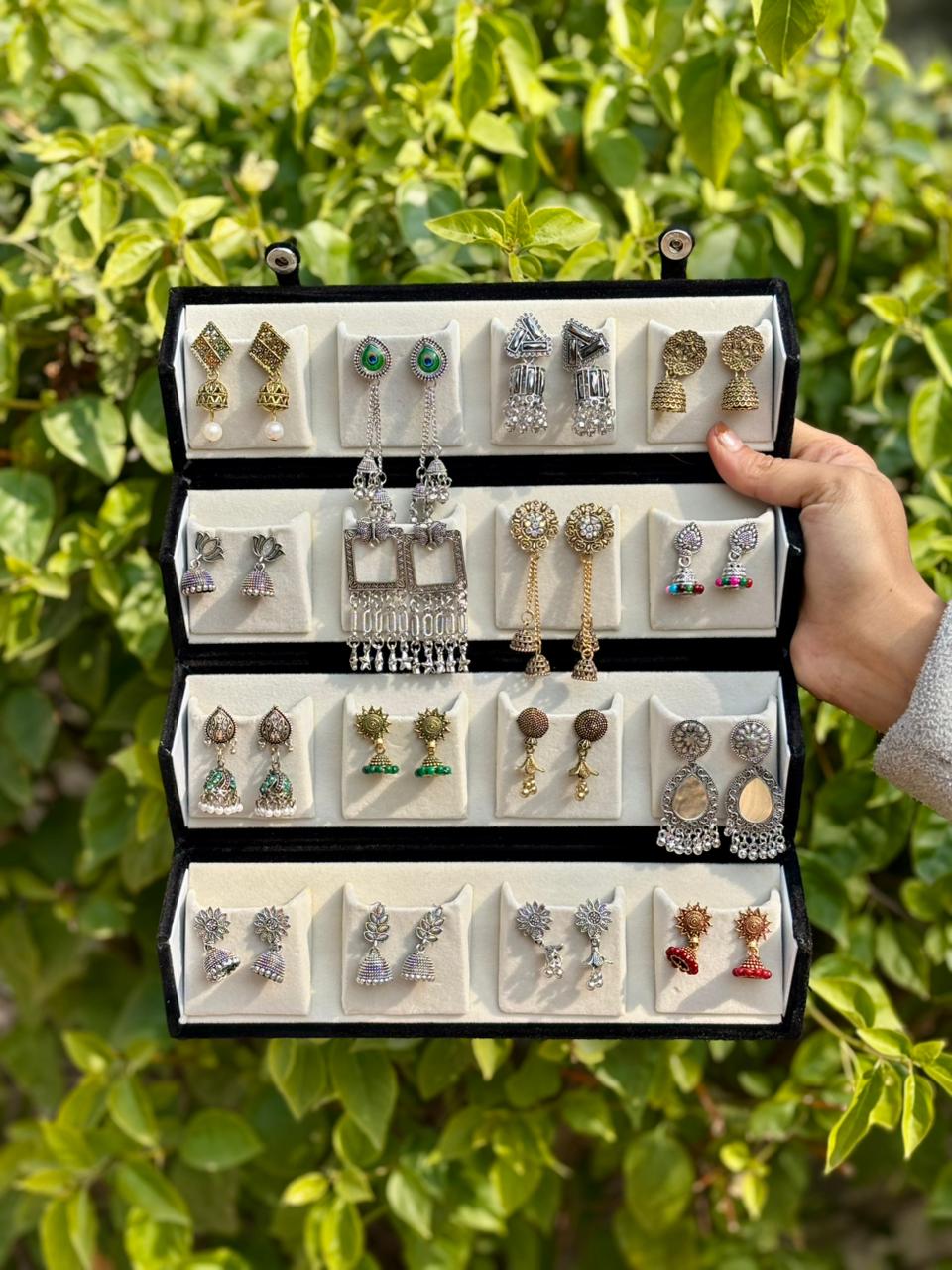 Jhumka box 16 piece