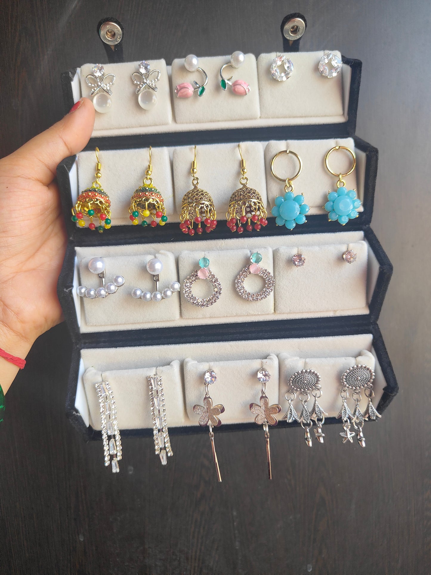 12 pairs earrings box